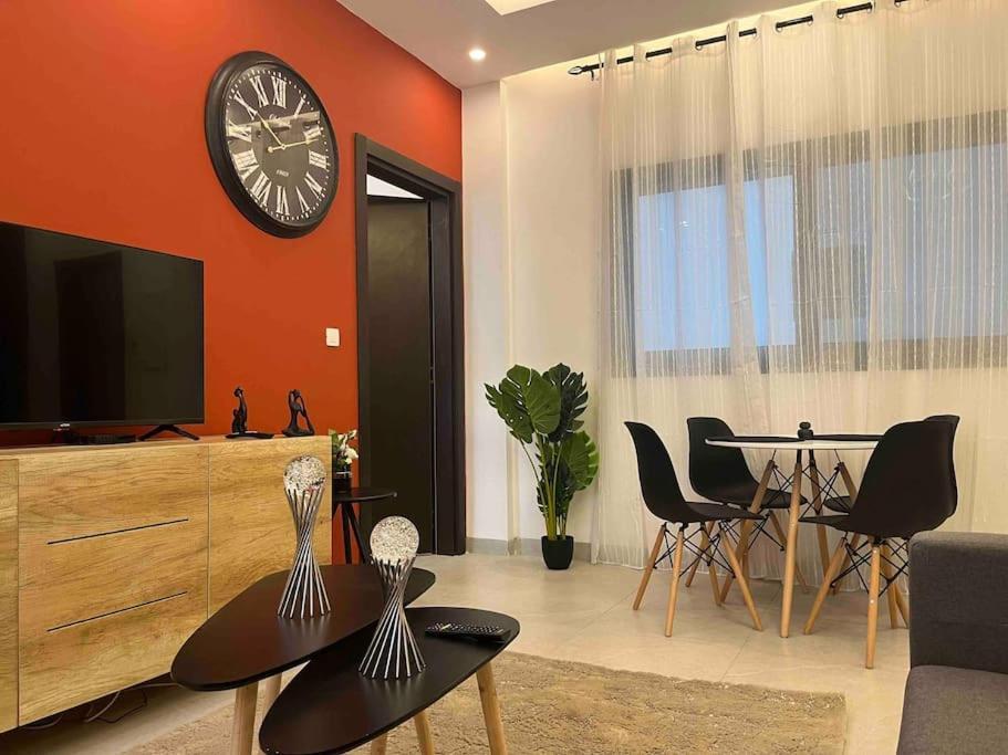 Luxueux Appartements - 2 Pieces Ou 4 Pieces - Quartiers Prises D'Almadies Et Ngor" Dakar Exterior photo