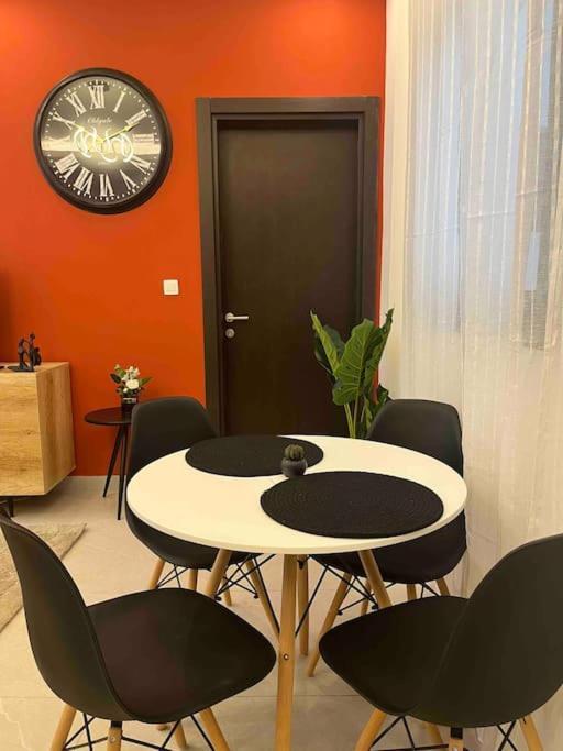 Luxueux Appartements - 2 Pieces Ou 4 Pieces - Quartiers Prises D'Almadies Et Ngor" Dakar Exterior photo