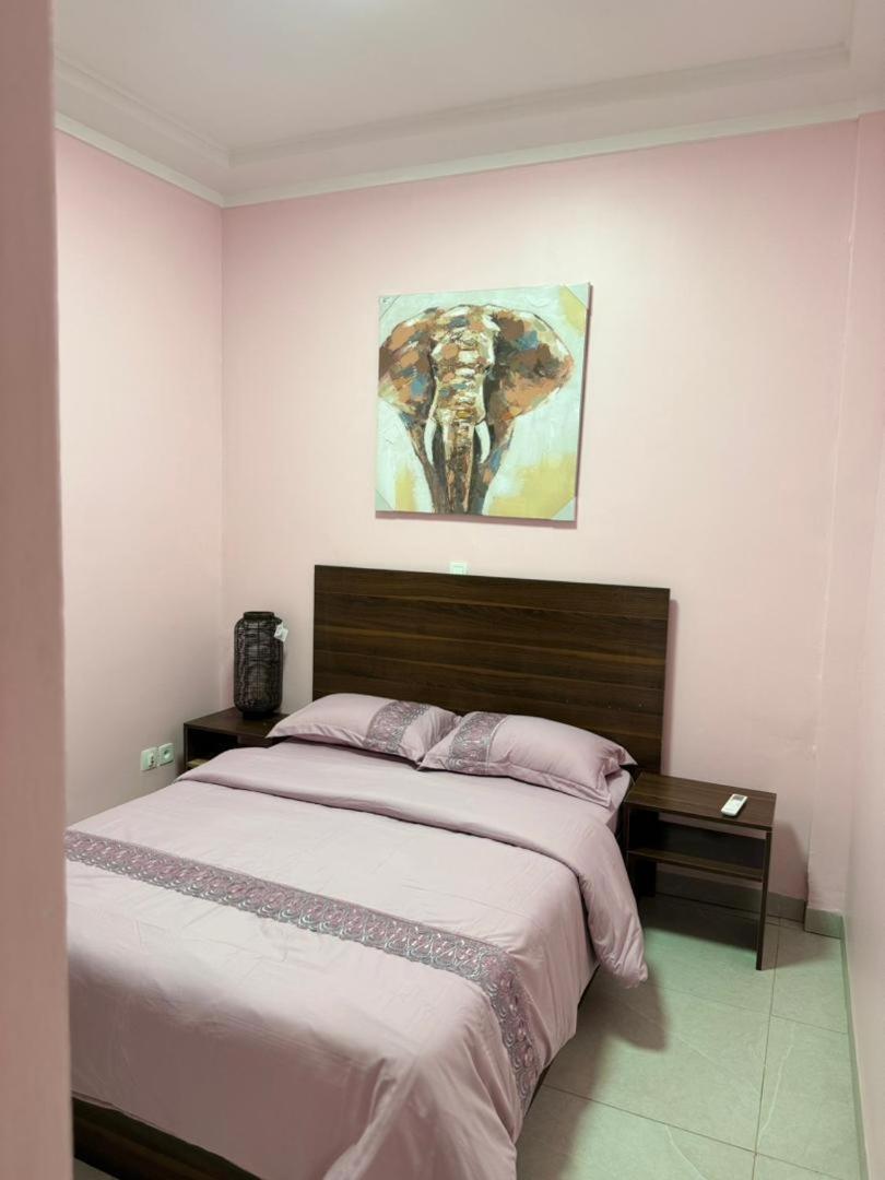 Luxueux Appartements - 2 Pieces Ou 4 Pieces - Quartiers Prises D'Almadies Et Ngor" Dakar Exterior photo