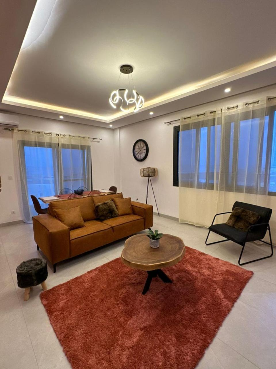 Luxueux Appartements - 2 Pieces Ou 4 Pieces - Quartiers Prises D'Almadies Et Ngor" Dakar Exterior photo